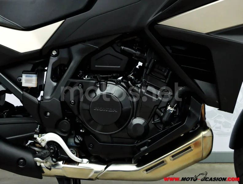 Honda NT1100 – Vista 5