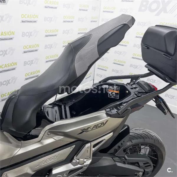 Honda X-ADV – Vista 14