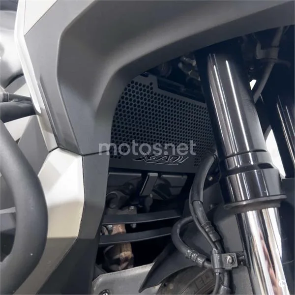 Honda X-ADV – Vista 28