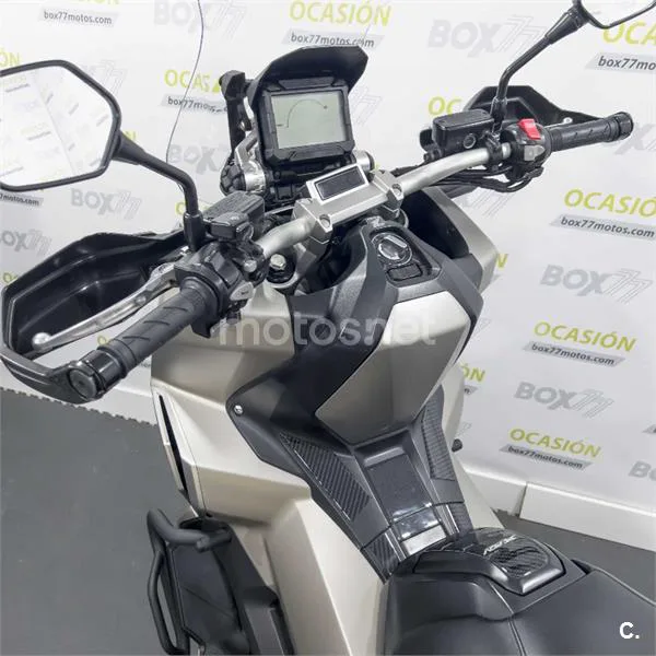Honda X-ADV – Vista 10