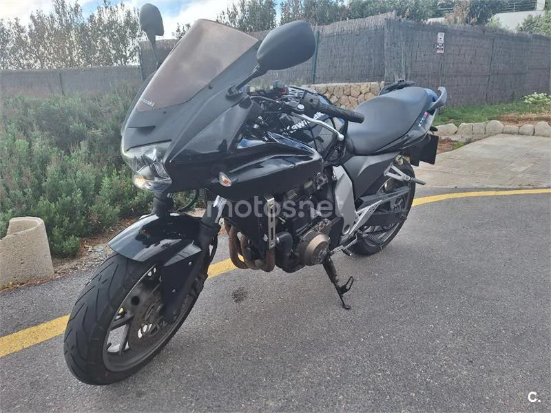 Kawasaki Z750 - Vista 6