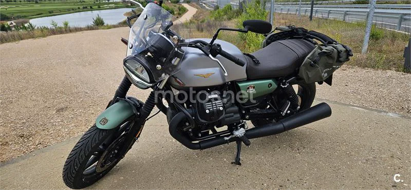 Moto Guzzi V7 – Vista 3