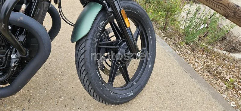 Moto Guzzi V7 – Vista 4