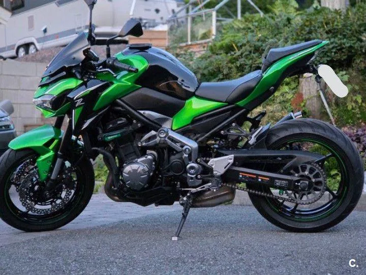 Kawasaki Z 900 – Vista 2