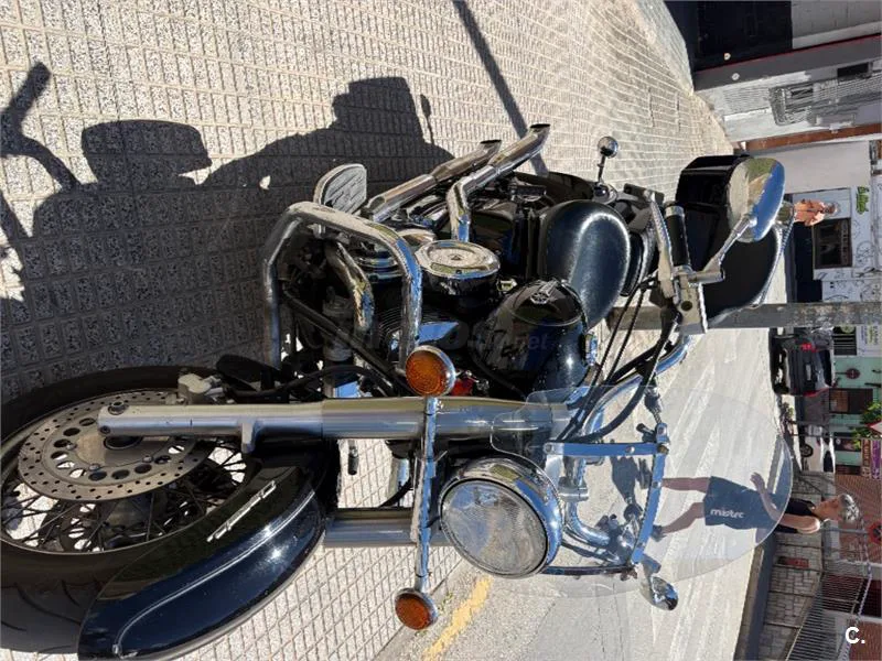 Yamaha XVS 1100 Drag Star Classic – Vista 3