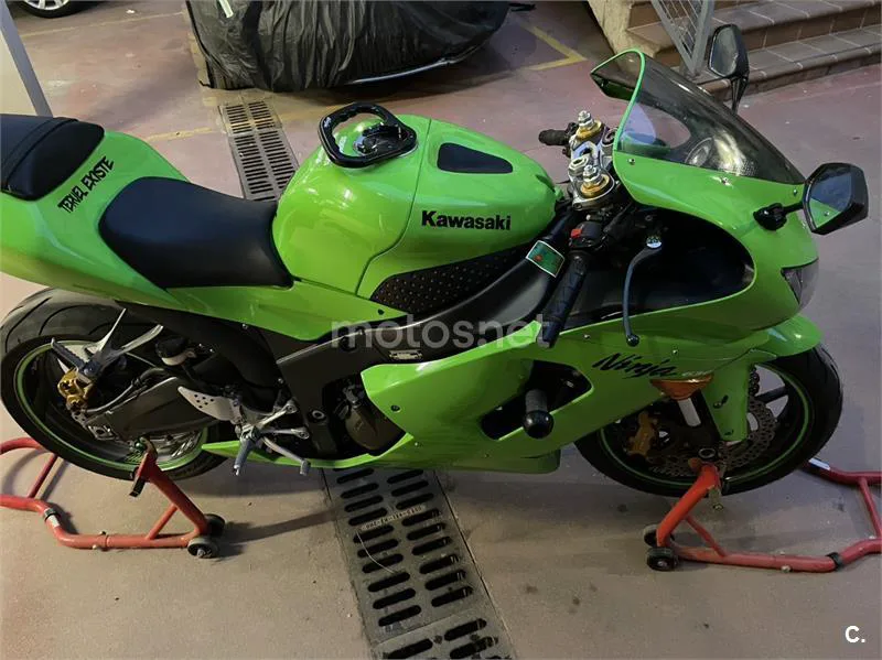 Kawasaki Ninja ZX-6R 5800 € 2006 Segovia - 2
