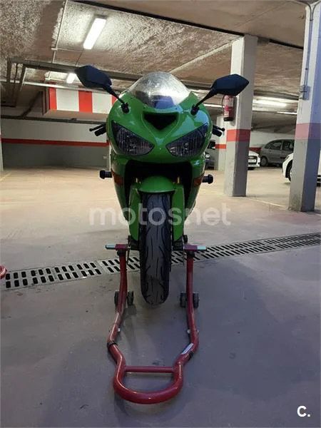 Kawasaki Ninja ZX-6R – Vista 3