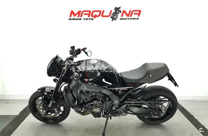 Yamaha XSR 900 – Vista 15