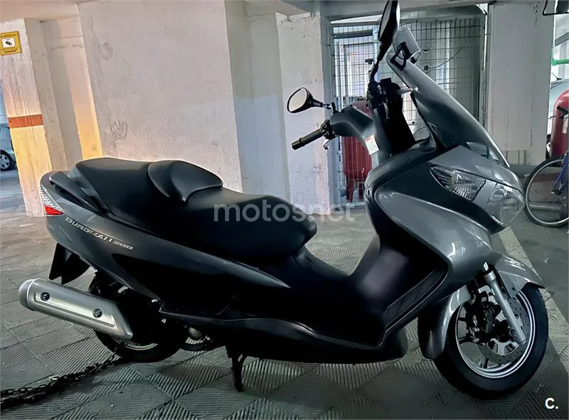 Suzuki Burgman 200 – Vista 2
