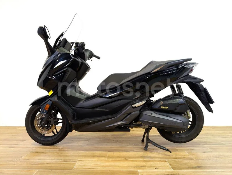 Honda Forza 125 – Vista 5