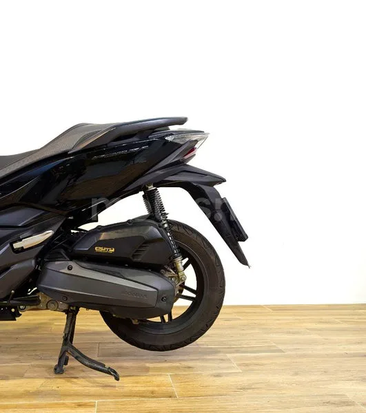 Honda Forza 125 – Vista 9