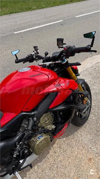 Ducati Streetfighter V4 – Vista 2