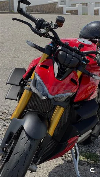 Ducati Streetfighter V4 – Vista 5