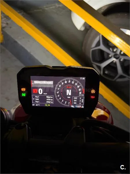 Ducati Streetfighter V4 – Vista 6