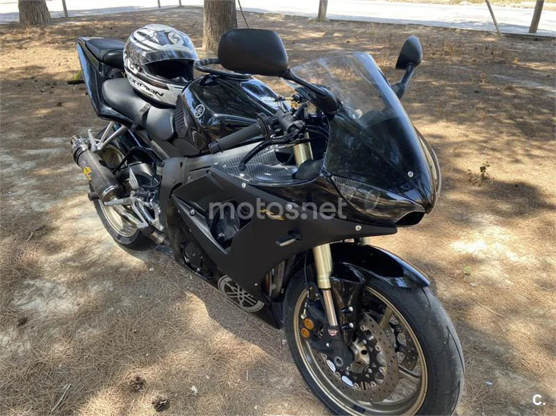 Yamaha YZF-R6 - Vista 12
