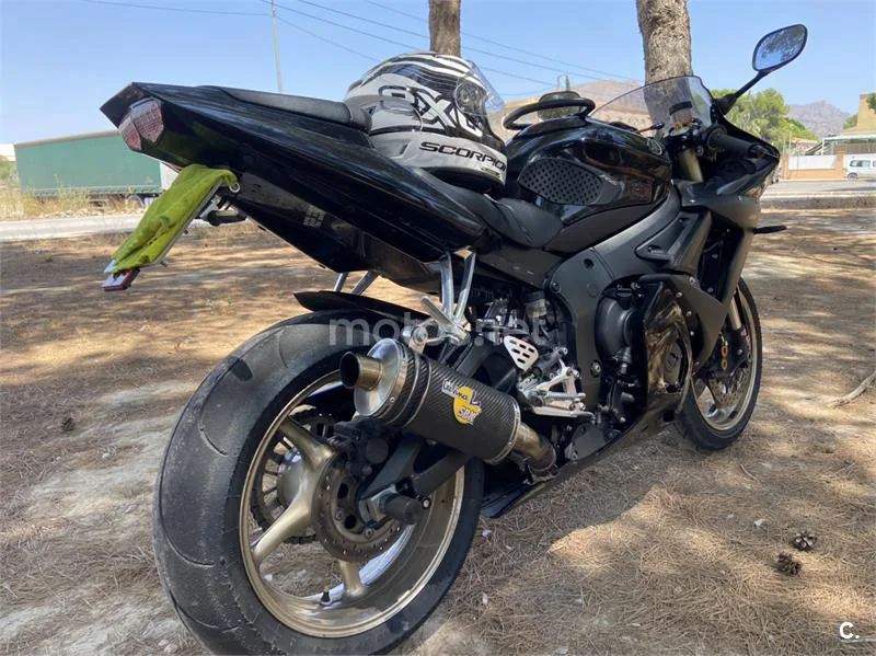 Yamaha YZF-R6 - Vista 9