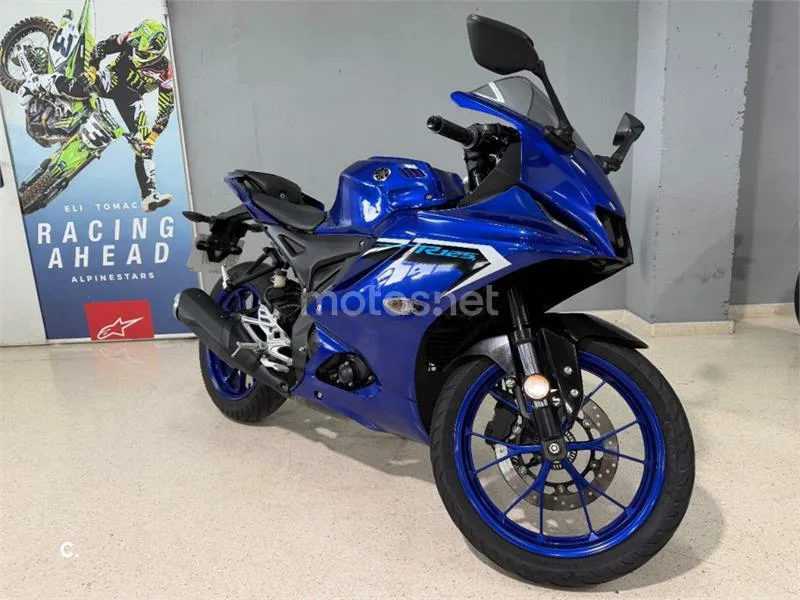 Yamaha R125 – Vista 8