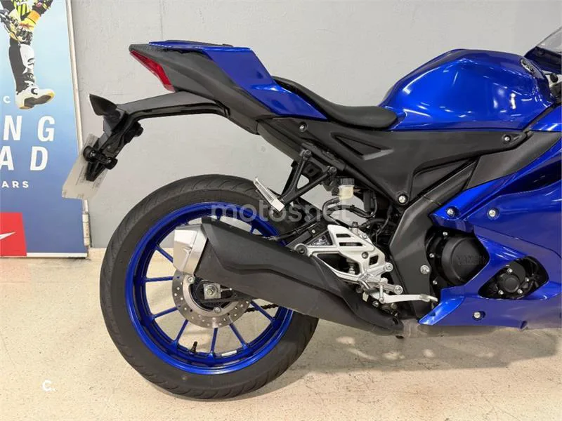 Yamaha R125 – Vista 10