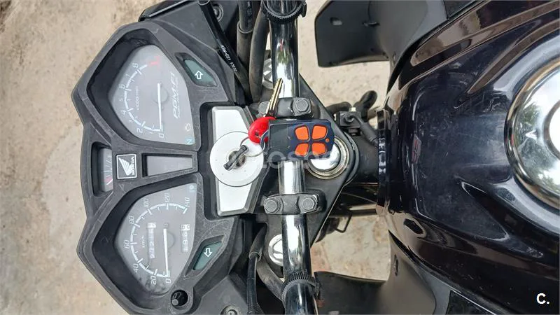 Honda CB 125 – Vista 5
