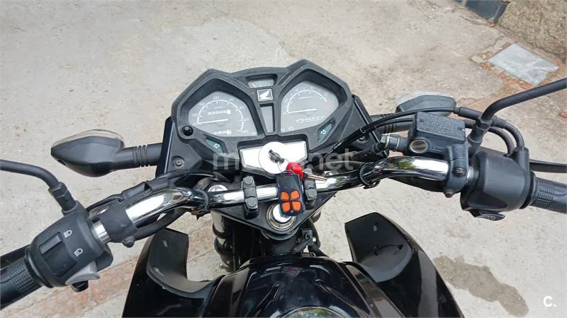 Honda CB 125 – Vista 6