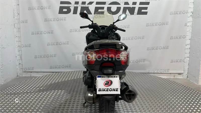 Kymco Super Dink 300 – Vista 8