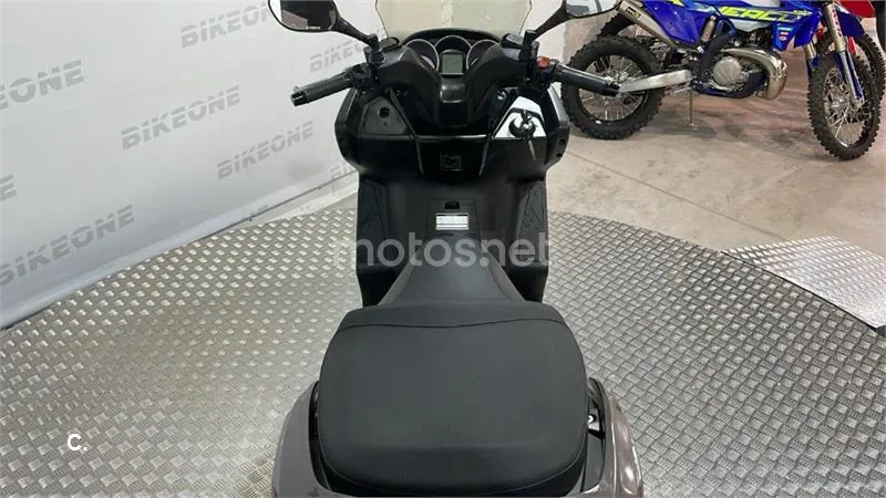 Kymco Super Dink 300 – Vista 10
