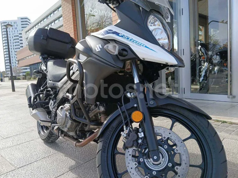 Suzuki V-Strom 650 – Vista 6