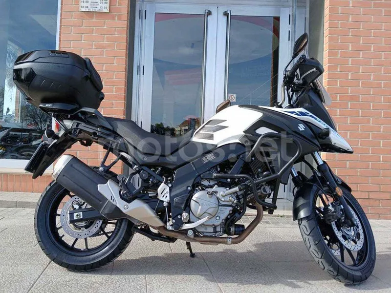 Suzuki V-Strom 650 – Vista 12