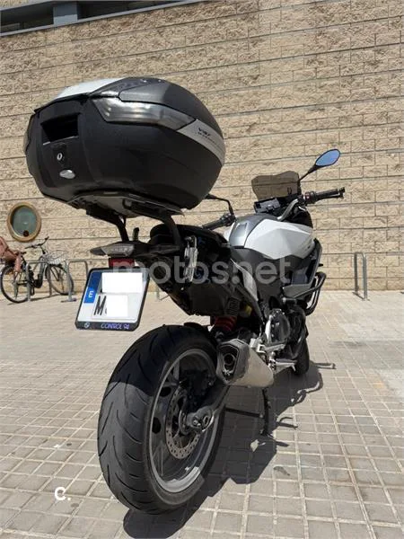 BMW F 900 XR – Vista 3