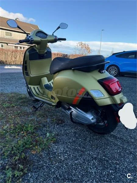 Vespa GTS 300 – Vista 3