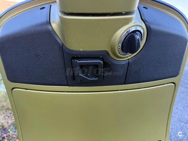 Vespa GTS 300 – Vista 5