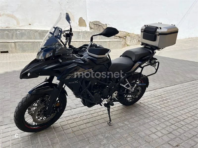 Benelli TRK 502 – Vista 2