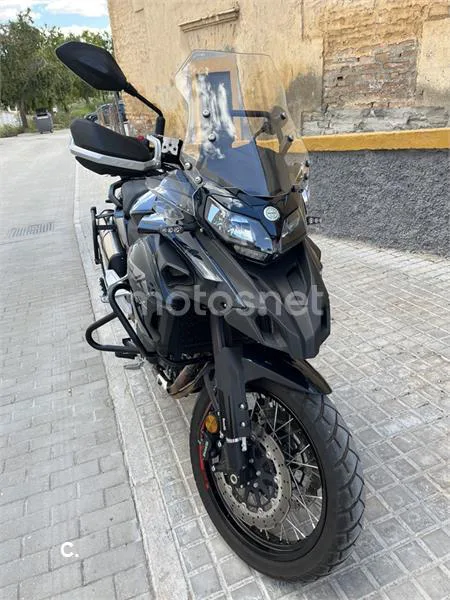 Benelli TRK 502 – Vista 8