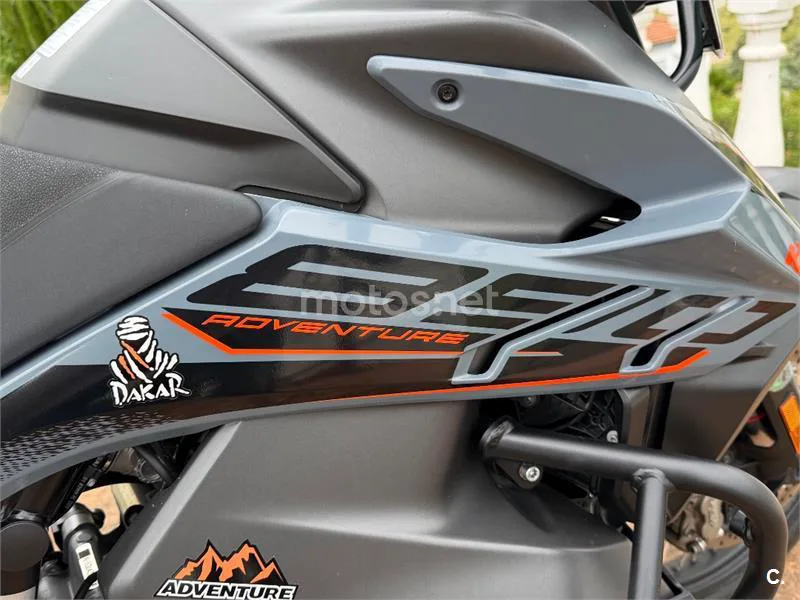 KTM 890 – Vista 6