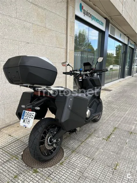 Honda X-ADV – Vista 3