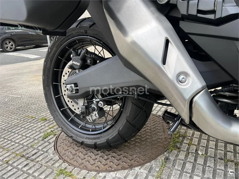 Honda X-ADV – Vista 10