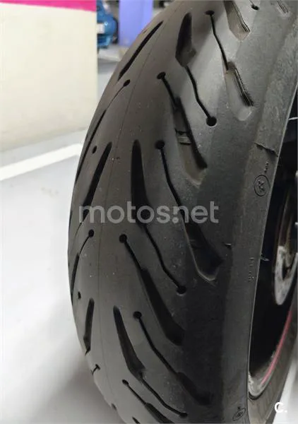 BMW S 1000 R – Vista 4