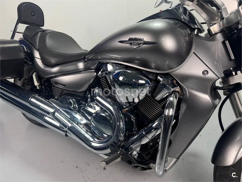 Suzuki Intruder M1800R – Vista 5
