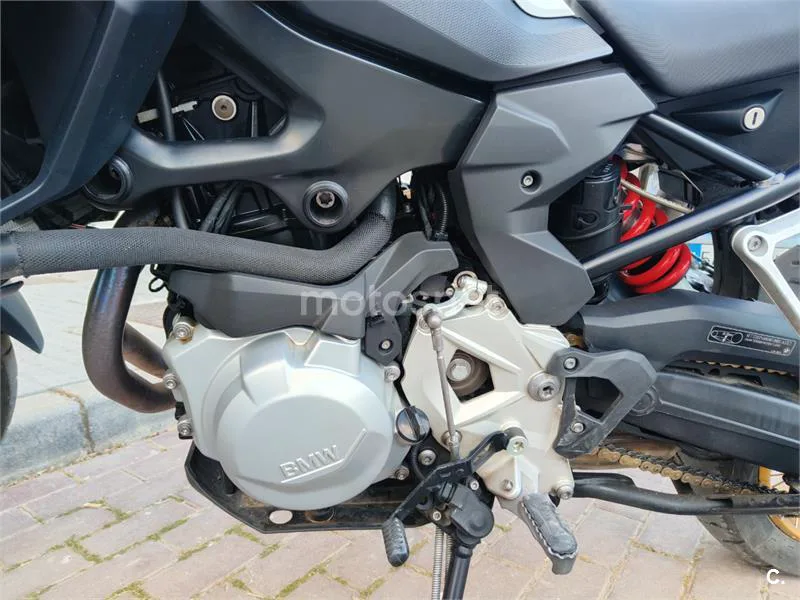 BMW F 850 – Vista 12