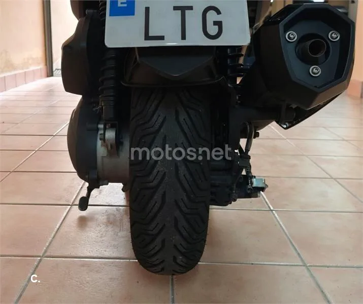 Kymco Xciting S 400 – Vista 12