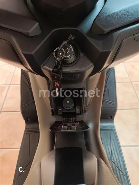 Kymco Xciting S 400 – Vista 7