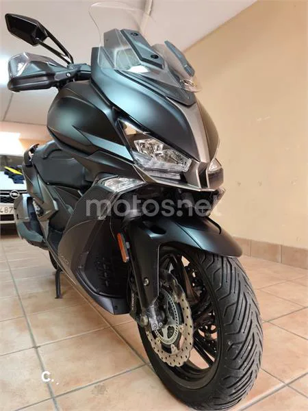 Kymco Xciting S 400 – Vista 8