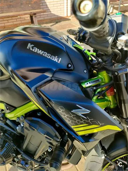 Kawasaki Z 900 – Vista 5