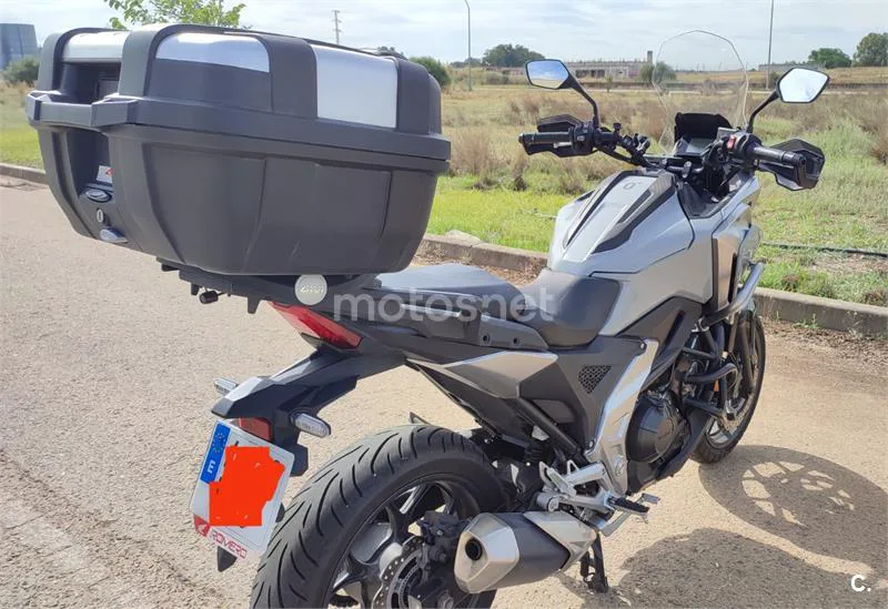 Honda NC 750 X – Vista 3