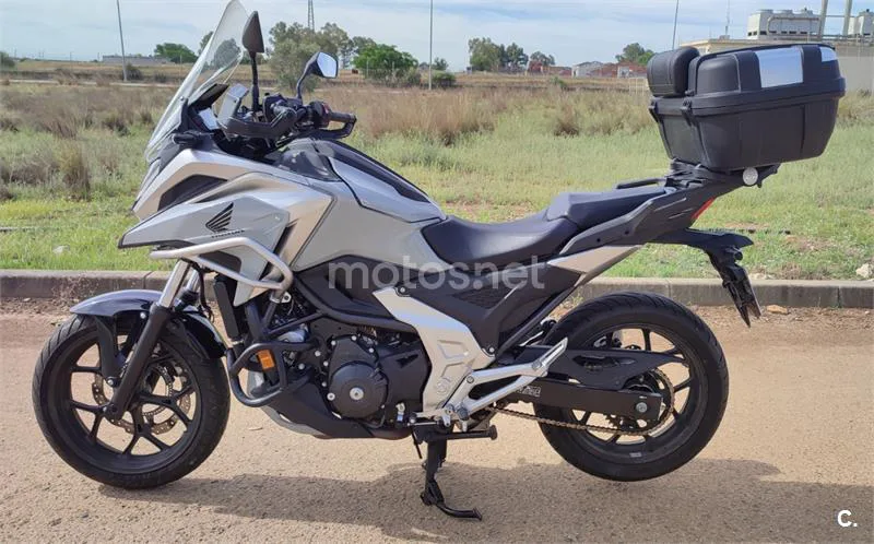 Honda NC 750 X – Vista 4