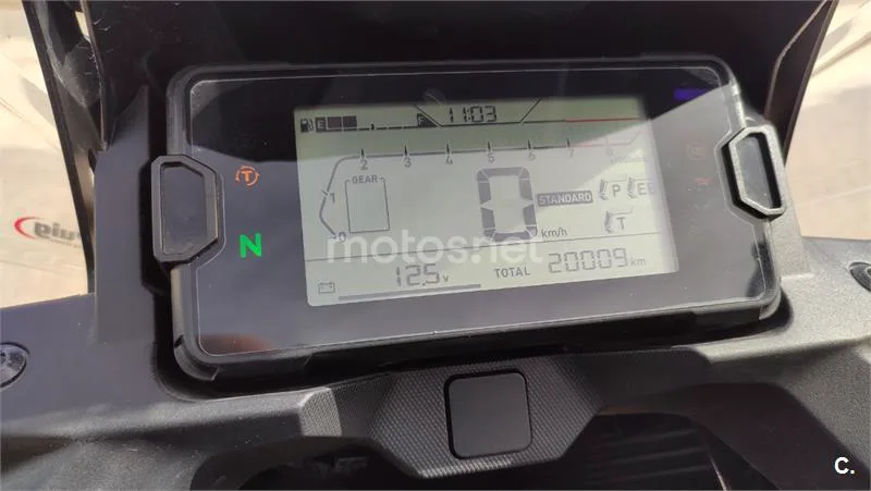 Honda NC 750 X – Vista 7