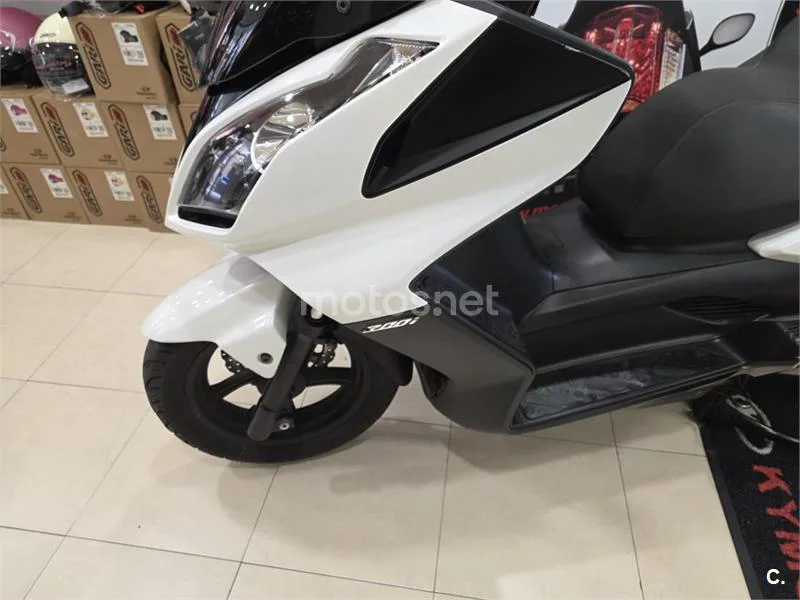 Kymco Super Dink 300 – Vista 6