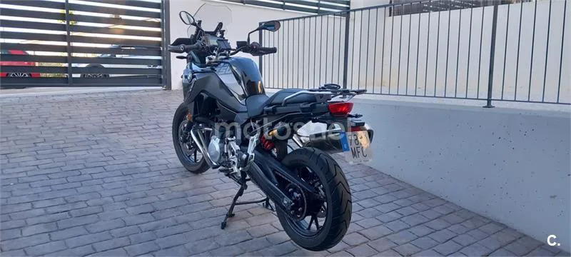 BMW F 750 – Vista 1