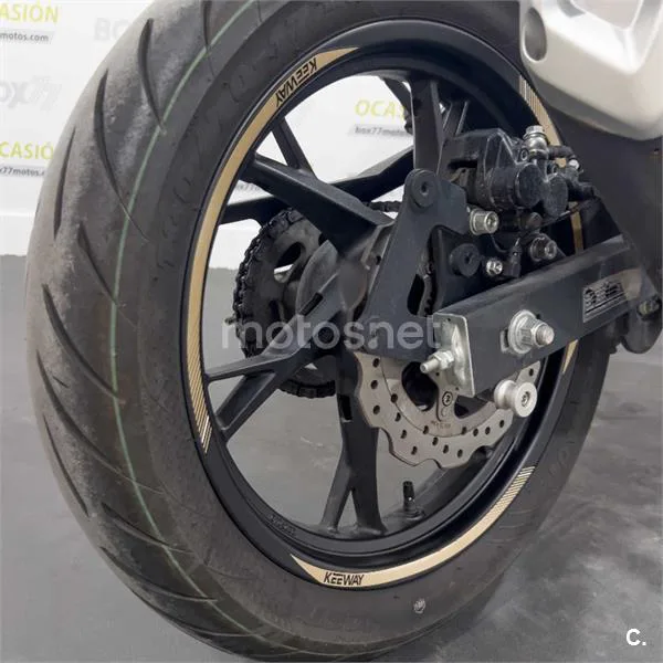 Keeway RKF 125 – Vista 13