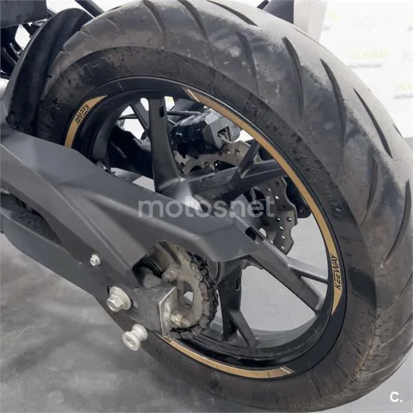 Keeway RKF 125 – Vista 8